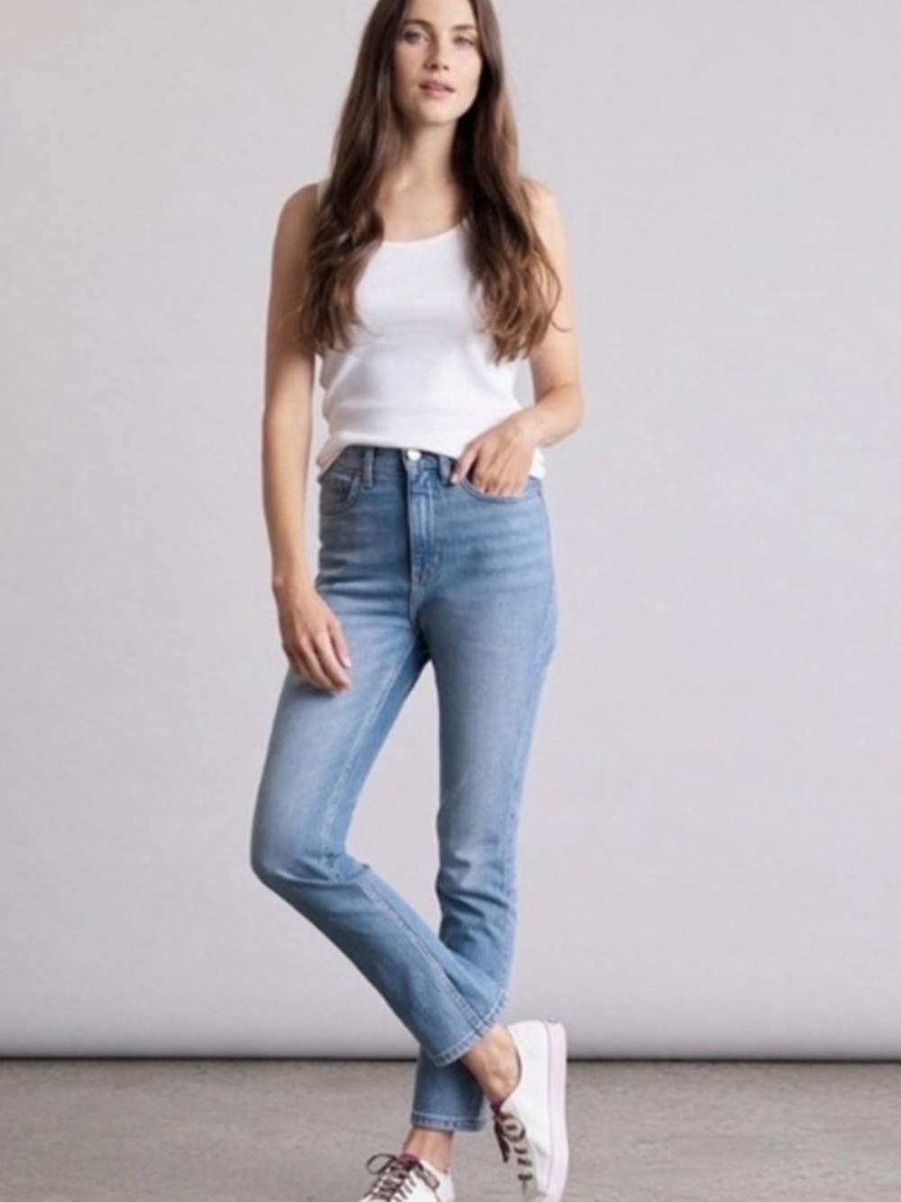 Elizabeth & James The Vintage Straight Jeans 4-27